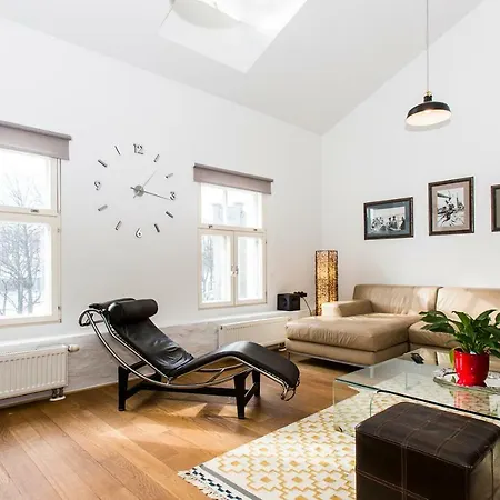 Sea Side And Appartamento