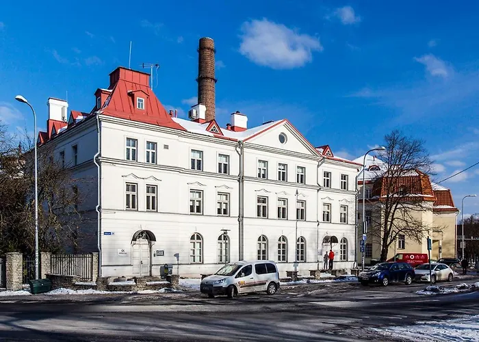 Sea Side And * Tallinn